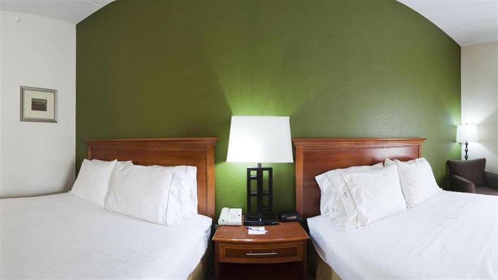 Holiday Inn Express Hotel & Suites Dublin By Ihg Exteriör bild