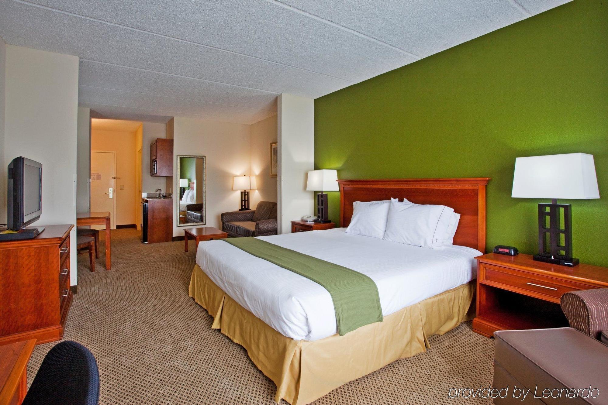 Holiday Inn Express Hotel & Suites Dublin By Ihg Rum bild